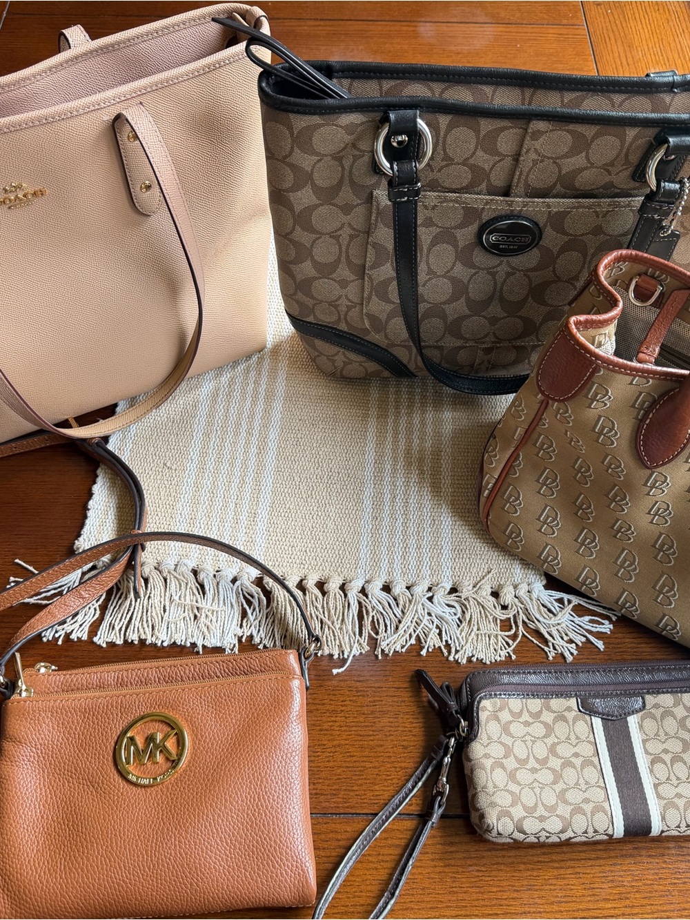 Coach, Dooney & Bourke, Michael Kors Bundle | 5 Bags